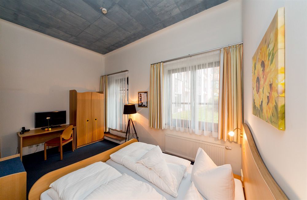 apartHOTEL Magdeburg Bagian luar foto