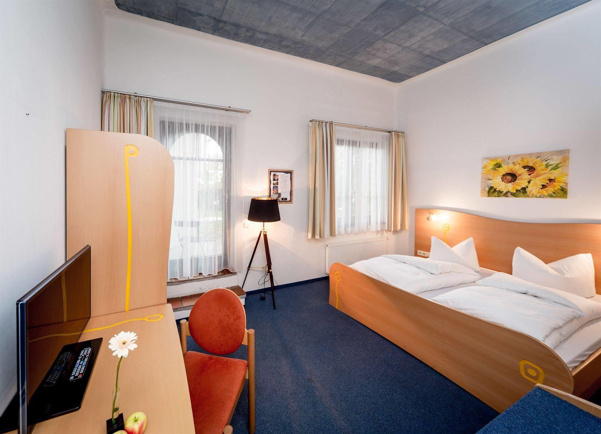 apartHOTEL Magdeburg Bagian luar foto